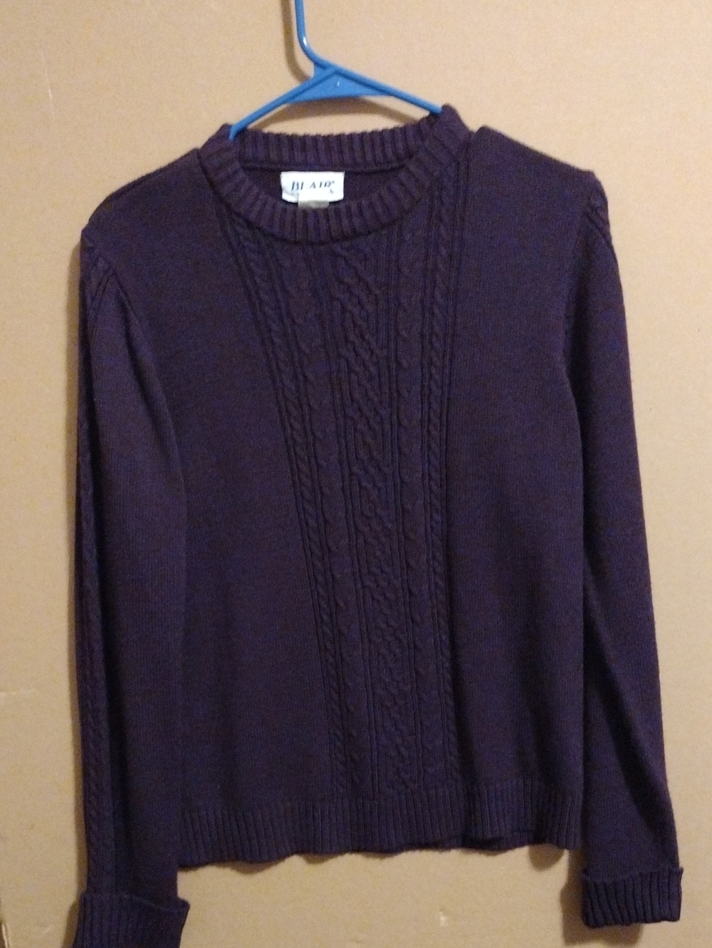 Blair Women's’s Crewneck Cable Sweater - Plum